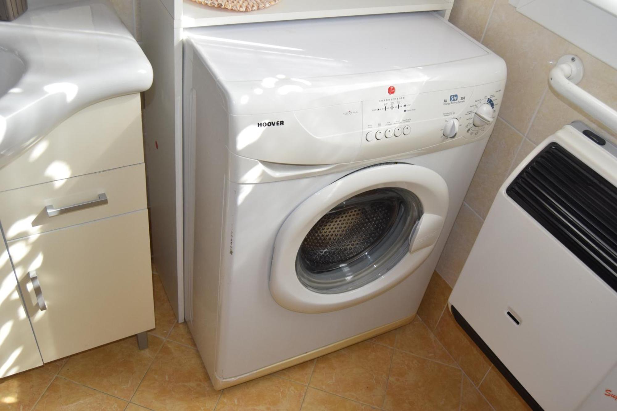 B&B We Care Appartamento Lendinara Bagian luar foto