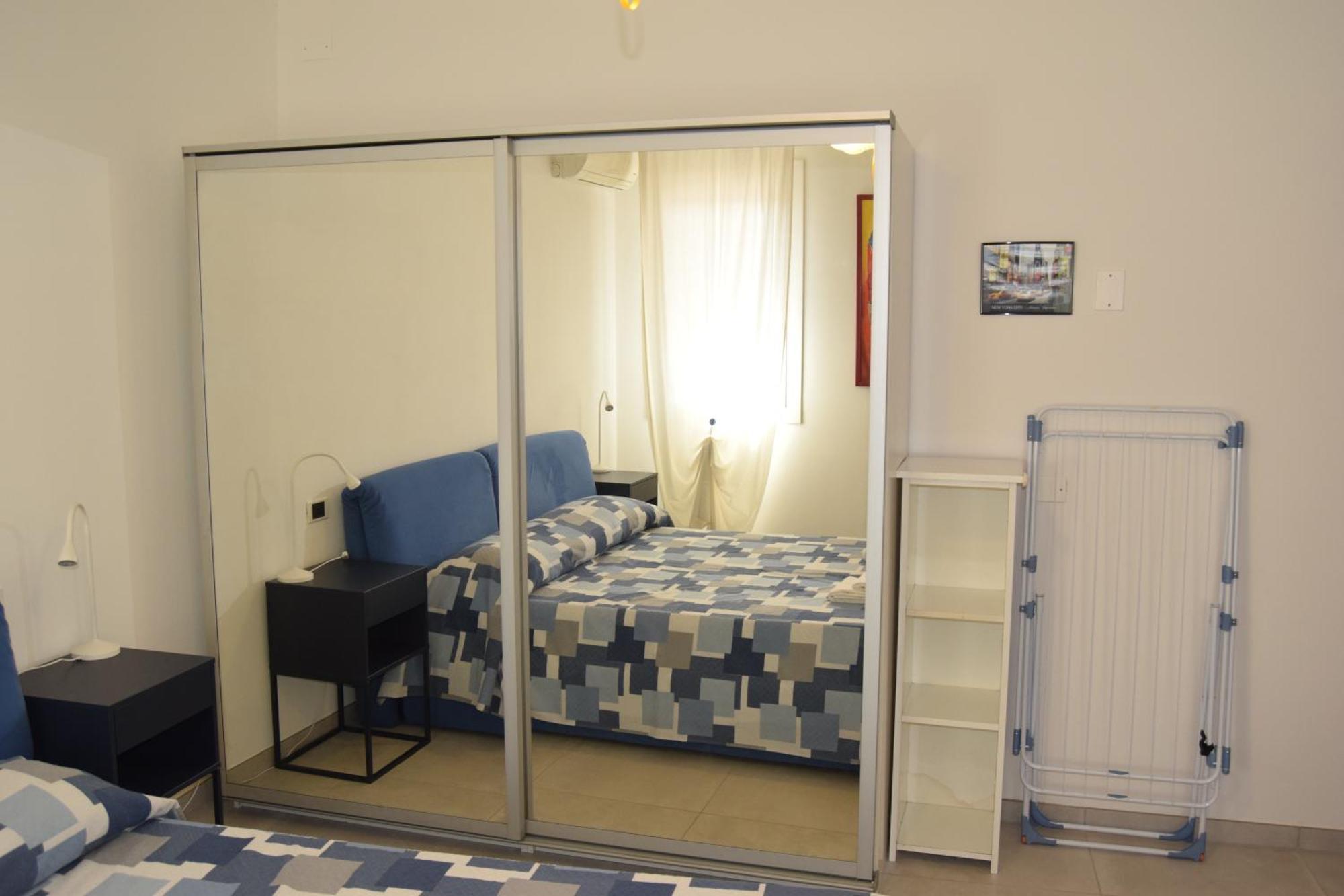 B&B We Care Appartamento Lendinara Bagian luar foto